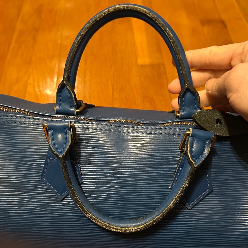 Louis Vuitton Blue Epi Leather Tote - Picture 9 of 16